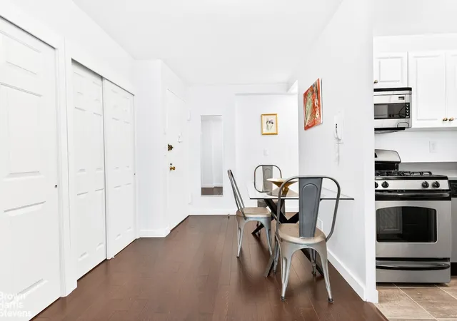 5th image of 520 E 72Nd St #3G, New York, NY 10021 | MLS# RLS20087680