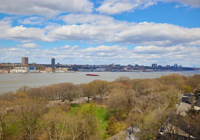 Homes for sale in New York City, NY | 5 Riverside Dr #12C, New York City, NY 10023 | MLS# RLS20087686
