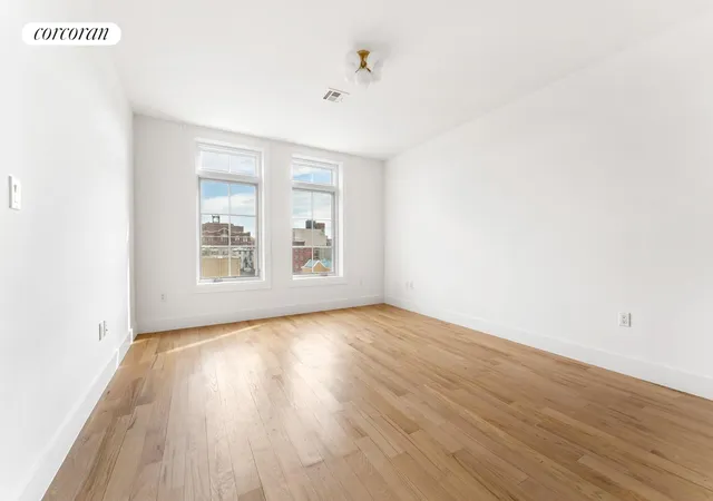 3rd image of 627 Dekalb Ave #5B, Brooklyn, NY 11216 | MLS# RLS20087690