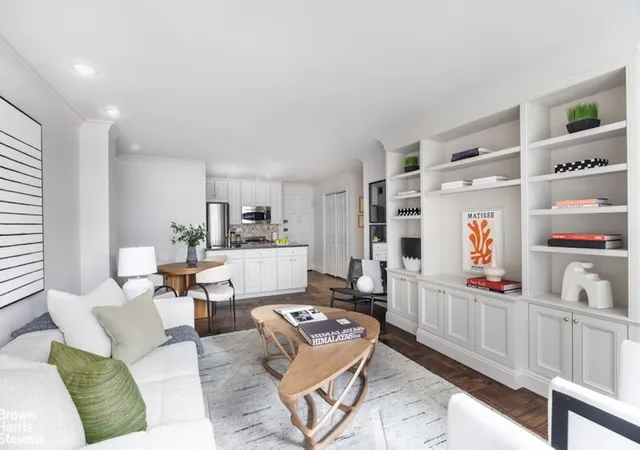 Homes for sale in New York City, NY | 209 E 56Th St #8D, New York City, NY 10022 | MLS# RLS20087745