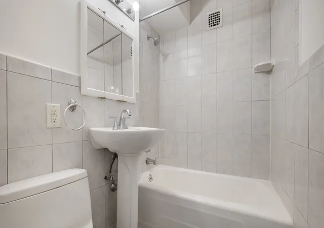 3rd image of 225 E 36Th St #2C, New York, NY 10016 | MLS# RLS20087787