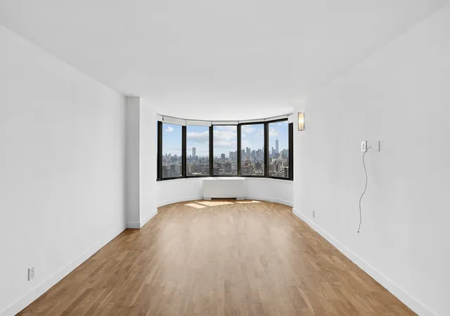 Photo 1 of House for sale at 330 E 38th Street #43P, New York, NY 10016 | MLS# RLS20087813 | Listing updated on 2026-04-30