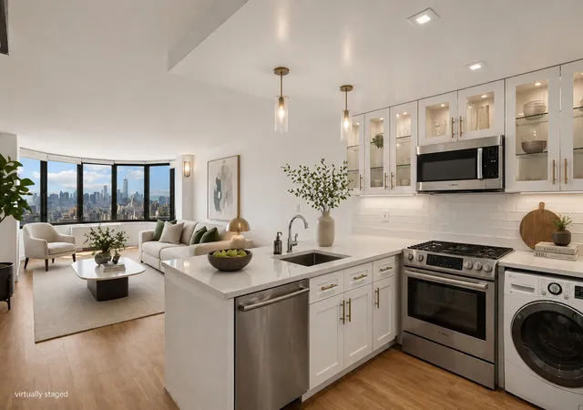 Photo 2 of House for sale at 330 E 38th Street #43P, New York, NY 10016 | MLS# RLS20087813 | Listing updated on 2026-04-30