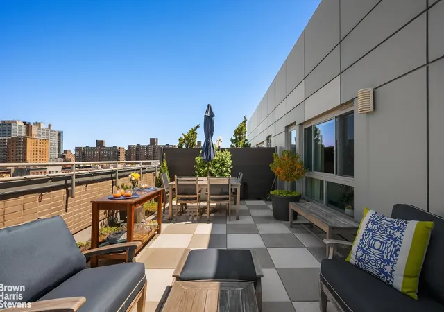 Homes for sale in New York City, NY | 171 W 131St St, New York City, NY 10027