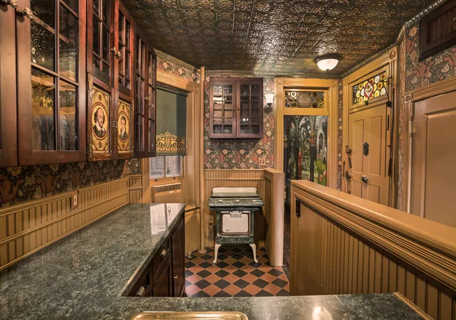 3rd image of 138 W 10Th St #3RW, New York City, NY 10014 | MLS# RLS20087985