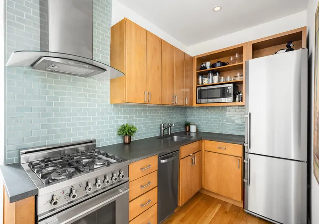 Photo 4 of Sale Pending at 3 Hanover Sq #11G, New York, NY 10004 | MLS# RLS20088027 | Listing updated on 2026-07-29