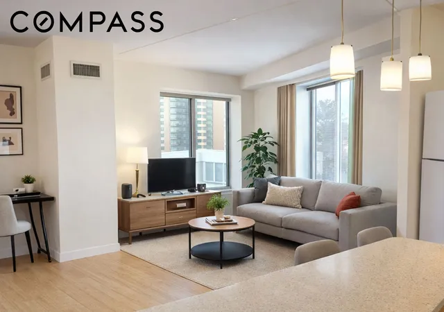 3rd image of 212 S Oxford St #7K, New York City, NY 11217 | MLS# RLS20069667