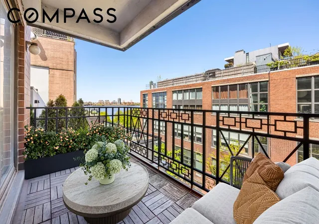 Photo 4 of Sale Pending at 366 W 11th Street #6EF, New York, NY 10014 | MLS# RLS20088164 | Listing updated on 2026-07-24