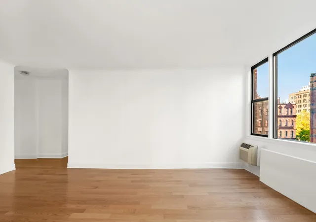 4th image of 200 W 79Th St #5N, New York, NY 10024 | MLS# RLS20088178