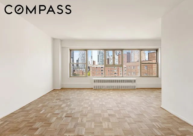 3rd image of 135 Ashland Pl #16C, Brooklyn, NY 11201 | MLS# RLS20088223