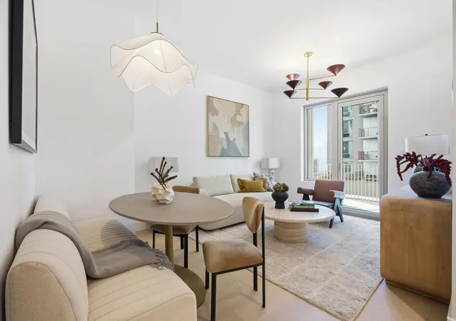 2nd image of 24-01 Queens Plz N #1603, New York City, NY 11101 | MLS# RLS20088261