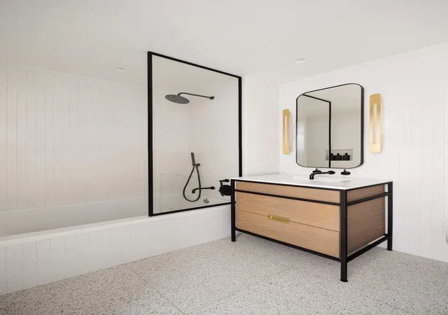 5th image of 185 Grand St #4A, New York City, NY 10013 | MLS# RLS20088271