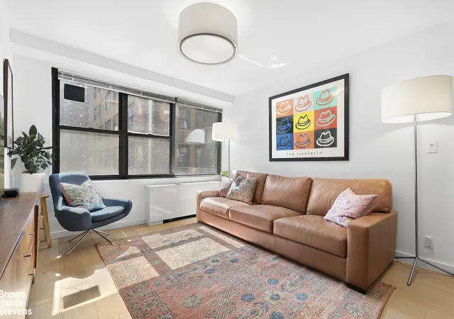 Photo 4 of House for sale at 305 E 40th Street #6B, New York, NY 10016 | MLS# RLS20088288 | Listing updated on 2026-05-01