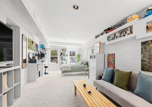 5th image of 46 St Marks Pl, New York City, NY 11217 | MLS# RLS20088386