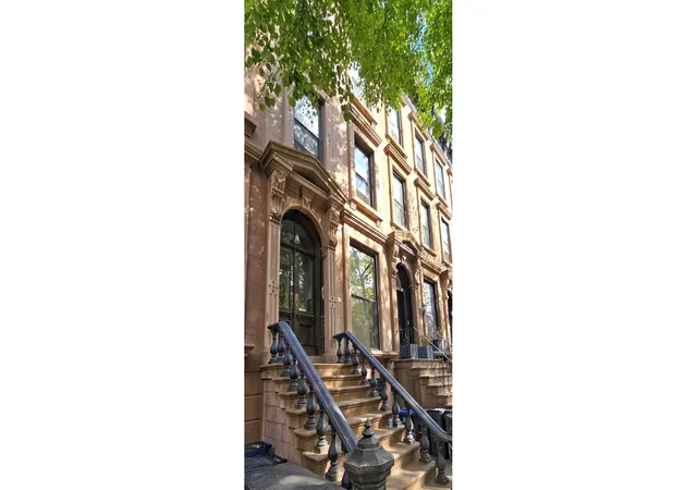 Photo 2 of Townhouse for sale at 353a Clinton St, New York City, NY 11231 | MLS# RLS20088428 | Listing updated on 2026-08-02
