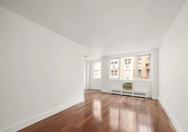 Photo 2 of Sale Pending at 215 E 80th Street #5A, New York, NY 10075 | MLS# RLS20088442 | Listing updated on 2026-06-12
