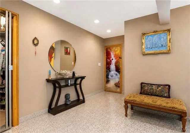 Photo 4 of House for sale at 2800 Coyle St #322, New York City, NY 11235 | MLS# RLS20088469 | Listing updated on 2026-10-08
