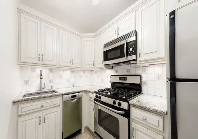 2nd image of 435 E 65Th St #6E, New York City, NY 10065 | MLS# RLS20088473