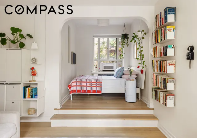 Photo 4 of Sale Pending at 165 W 20th Street #5C, New York, NY 10011 | MLS# RLS20086107 | Listing updated on 2026-07-15