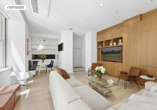 Photo 4 of House for sale at 55 Wall St #PH905, New York, NY 10005 | MLS# RLS20088652 | Listing updated on 2026-06-16