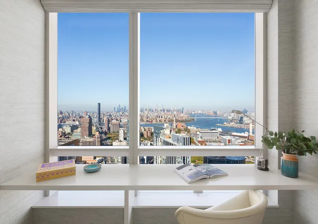 1st image of 1 City Pt #58E, Brooklyn, NY 11201 | MLS# RLS20088674