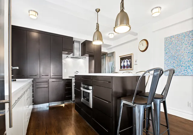 Homes for sale in New York City, NY | 7 W 96Th St, New York City, NY 10025