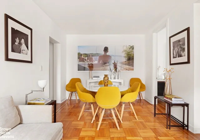 2nd image of 67 Morton St, New York City, NY 10014