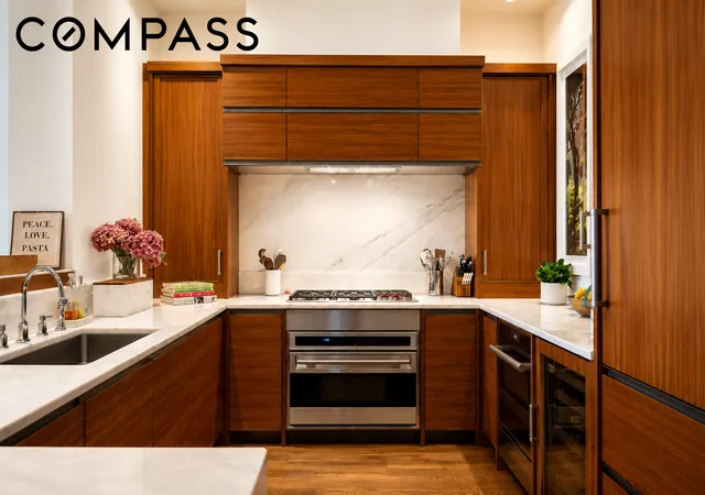 4th image of 150 Charles St #3AS, New York City, NY 10014 | MLS# RLS20088571