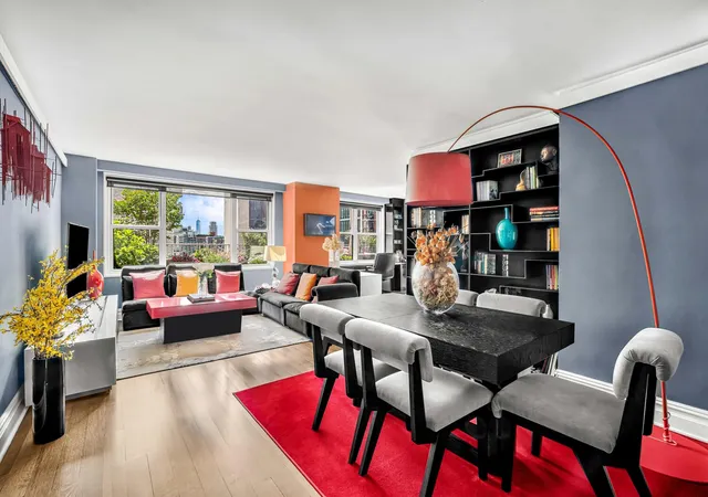 4th image of 305 E 40Th St #19F, New York City, NY 10016 | MLS# RLS20088779