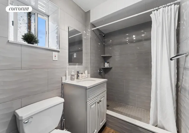2nd image of 76-01 113Th St, Forest Hills, NY 11375