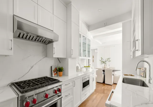 Homes for sale in New York City, NY | 975 Park Ave #5D, New York City, NY 10028 | MLS# RLS20088823