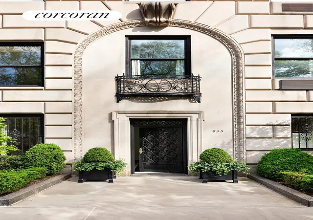 1st image of 834 5th Ave #MAIS/C, New York, NY 10065 | MLS# RLS20088938