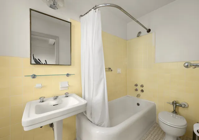 Photo 4 of House for sale at 299 W 12th Street #17D, New York, NY 10014 | MLS# RLS20088960 | Listing updated on 2026-05-13