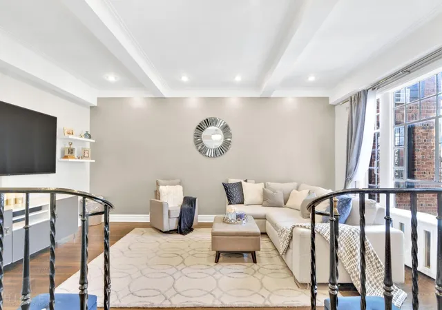 3rd image of 20 Continental Ave #4G, Forest Hills, NY 11375 | MLS# RLS20088982