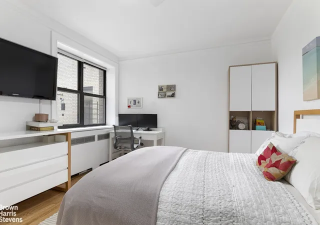 Photo 3 of House for sale at 350 Cabrini Blvd #4B, New York, NY 10040 | MLS# RLS20089019 | Listing updated on 2026-06-28