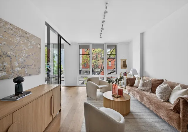 Photo 3 of House for sale at 1110 Manhattan Ave #2, New York City, NY 11222 | MLS# RLS20089033 | Listing updated on 2026-08-27