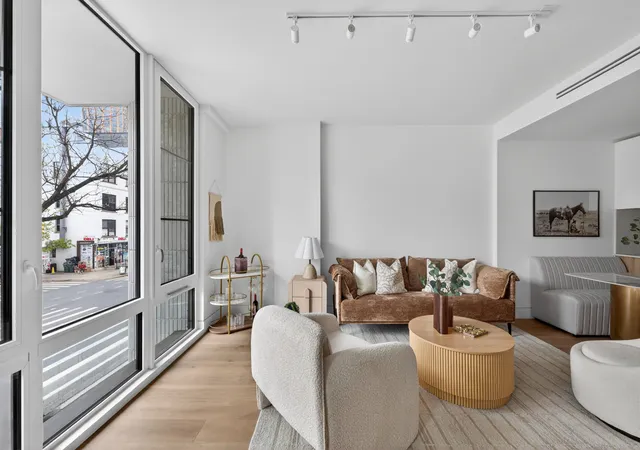Photo 4 of House for sale at 1110 Manhattan Ave #2, New York City, NY 11222 | MLS# RLS20089033 | Listing updated on 2026-08-27