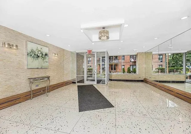 10th image of 1130 Stadium Ave #3-K, Bronx, NY 10465 | MLS# RLS20089035