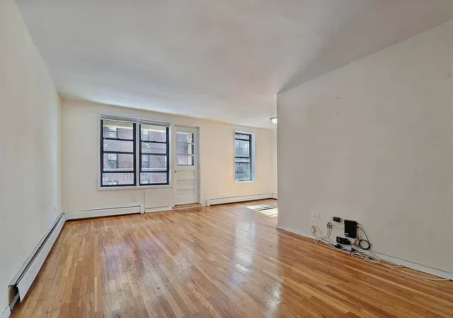 1st image of 1130 Stadium Ave #3-K, Bronx, NY 10465 | MLS# RLS20089035
