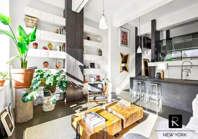 Photo 3 of Condo for sale at 130 Barrow St #306, New York, NY 10014 | MLS# RLS20089044 | Listing updated on 2026-06-02