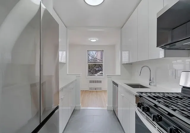 4th image of 3636 Fieldston Rd #5-B, New York City, NY 10463 | MLS# RLS20089047