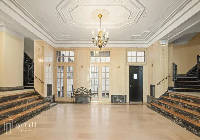 Homes for sale in New York City, NY | 400 Lincoln Place, New York City, NY 11238 | Houzeo