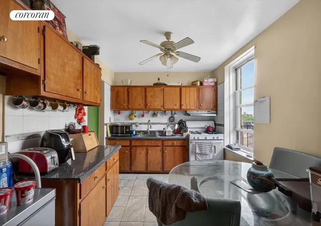 Listing Photo 4 - Condo for sale in building located at 395 Clinton Ave, New York City, NY 11238 - Unit #6
