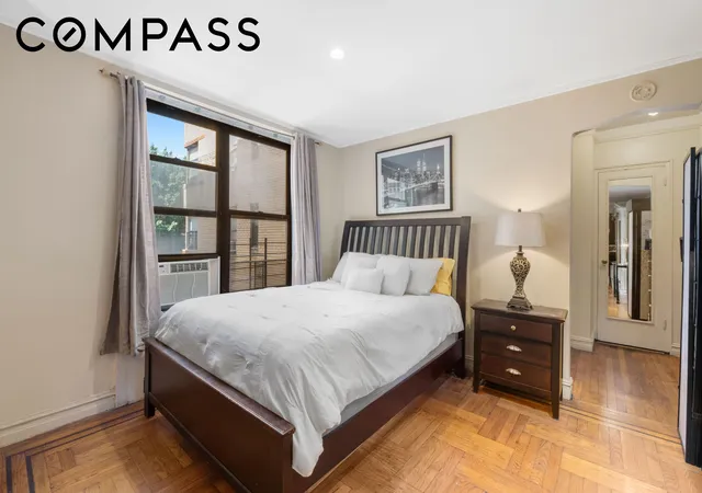 2nd image of 860 Grand Concourse #4J, Bronx, NY 10451 | MLS# RLS20089306