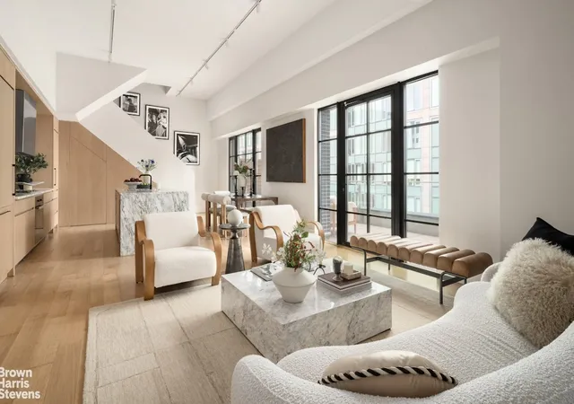 2nd image of 517 W 29Th St, New York City, NY 10001