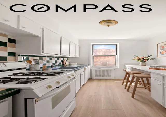 5th image of 310 Beverley Rd #4F, Brooklyn, NY 11218 | MLS# RLS20082345