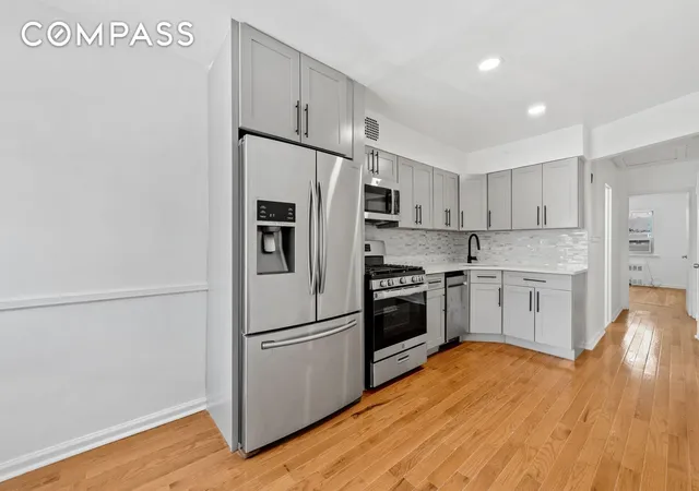 Photo 3 of Multi family home for sale at 1250 E 98th Street, Brooklyn, NY 11236 | MLS# RLS20089457 | Listing updated on 2026-05-31