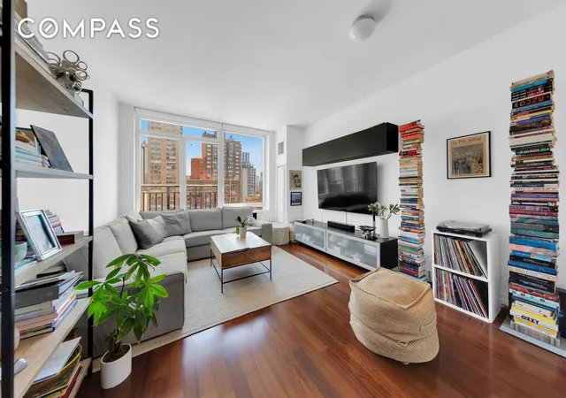 1st image of 45 Park Ave #1005, New York, NY 10016 | MLS# RLS20089536