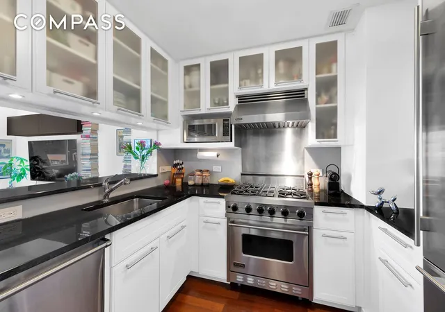 3rd image of 45 Park Ave #1005, New York, NY 10016 | MLS# RLS20089536