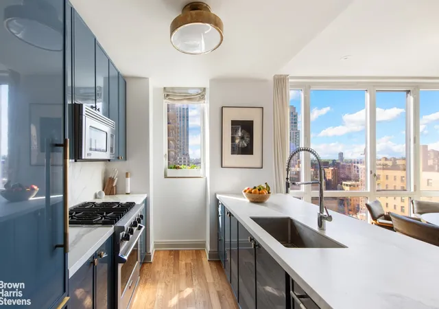Photo 3 of House for sale at 200 W End Ave #19B, New York, NY 10023 | MLS# RLS20089550 | Listing updated on 2026-07-06
